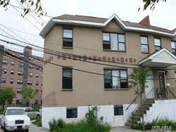 328 Beach 15 St, Far Rockaway, NY 11691
