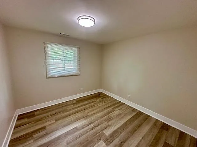 1707 Winthrop Ln — Photo 14