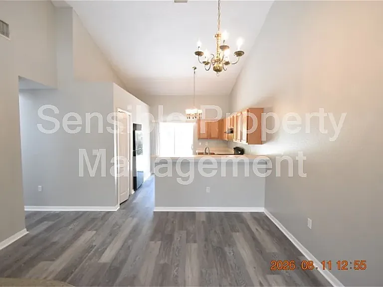 7411 Canterbury St — Photo 6