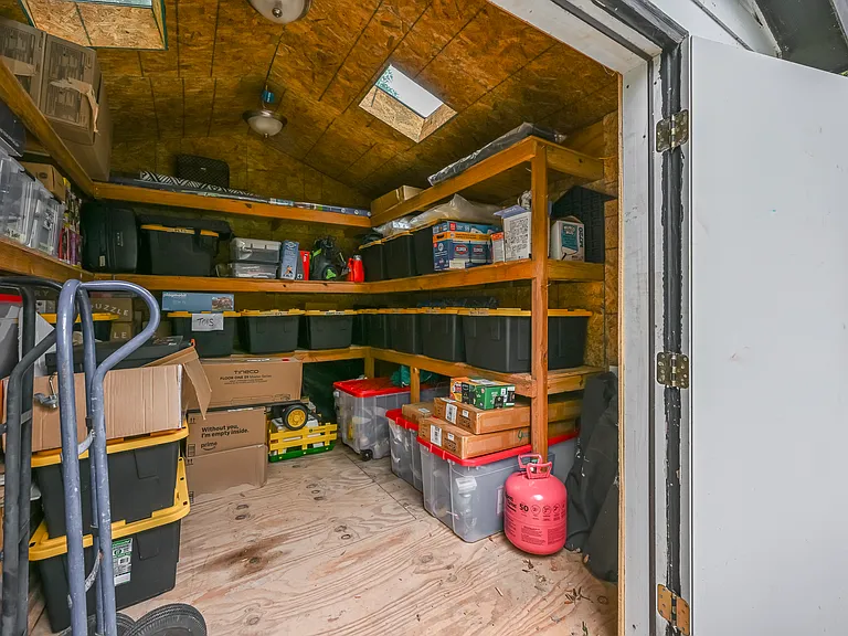 205 Glenn Ave — Photo 28