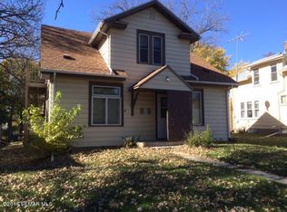 717 Minnesota Ave, Albert Lea, MN 56007