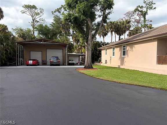 3rd image of 92 Evergreen Rd