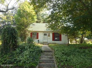930 Southworth Ter, Kalamazoo, MI