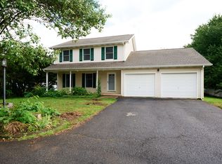 3017 Fairchild Ln, State College, PA 16801