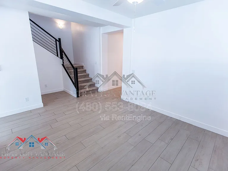 15075 W McKinley St — Photo 13