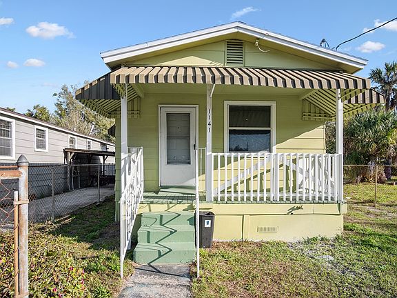2nd image of 1141 Jessie St