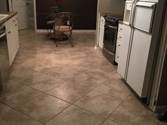 2nd image of 5819 Westport Dr