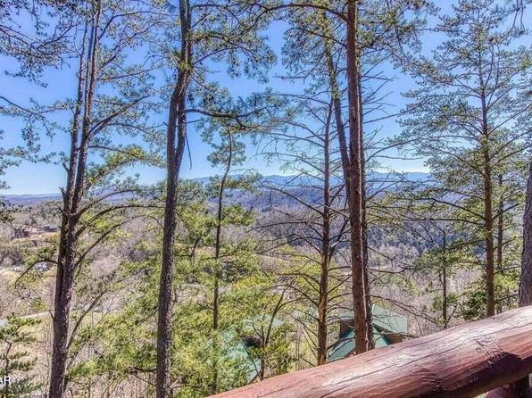 2251 Upper Middle Creek Rd #2, Sevierville, TN 37862