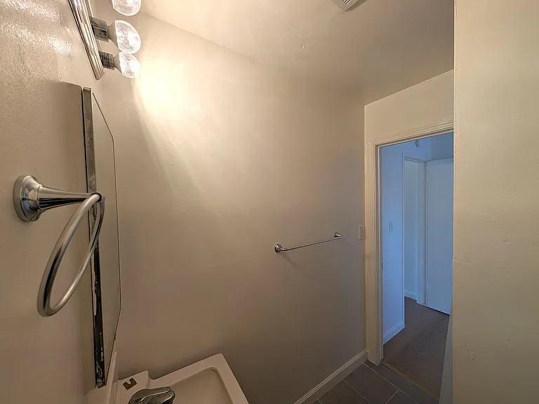 1213 San Pablo Ave #204 — Photo 7