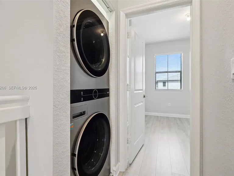 28625 SW 132nd Ct — Photo 37