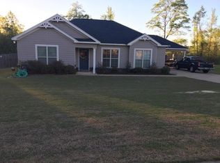 2806 E Pointe Way, Opelika, AL 36804