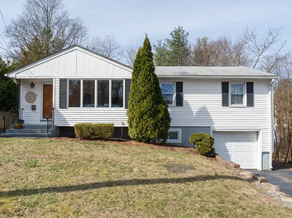 20 Farnsworth Street, Hamden, CT 06517