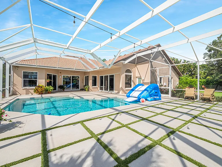 9676 Eagle Point Ln — Photo 28