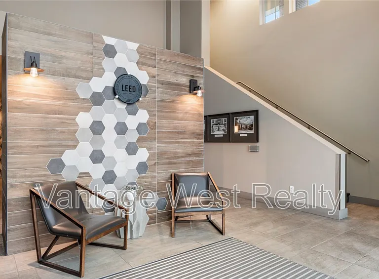 1775 Chapman Pl #Penthouse 12 — Photo 22