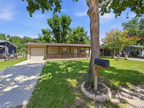 114 Karm St, Castroville, TX 78009