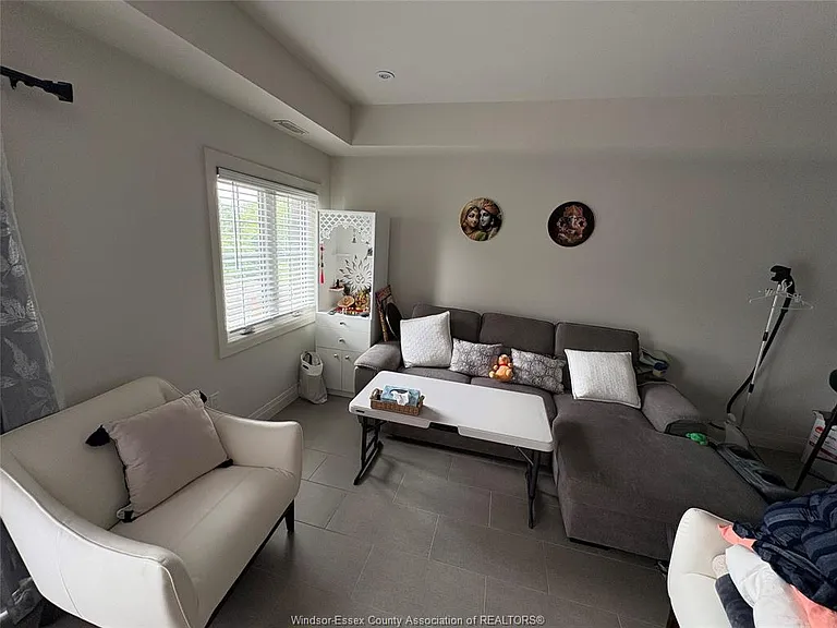 233 Watson Ave #106 — Photo 1