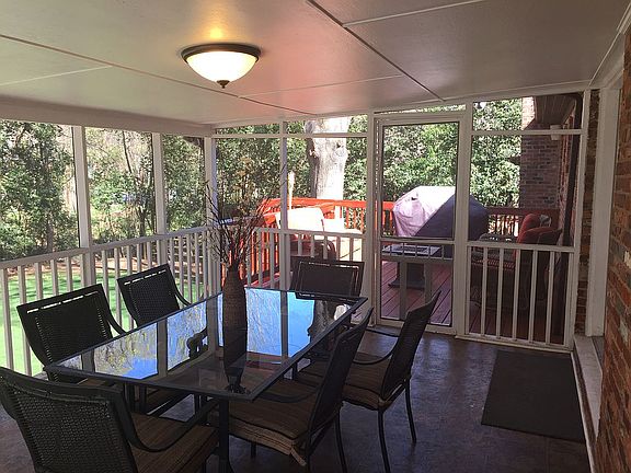 Screened Porch w/ Deck
