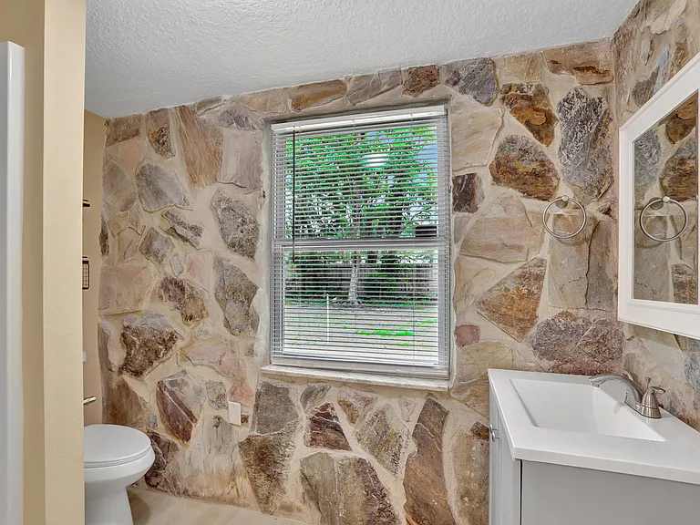 1824 Highland Park Blvd #3 — Photo 6