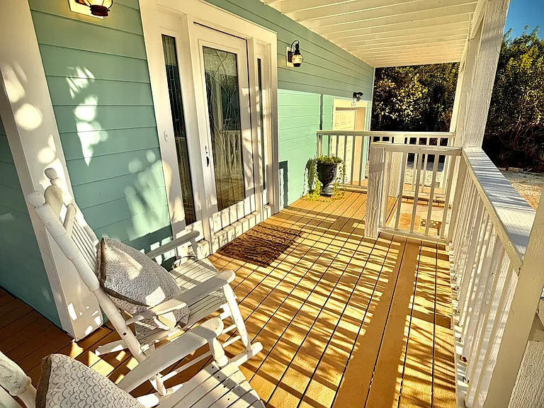6525 Engram Rd — Photo 2