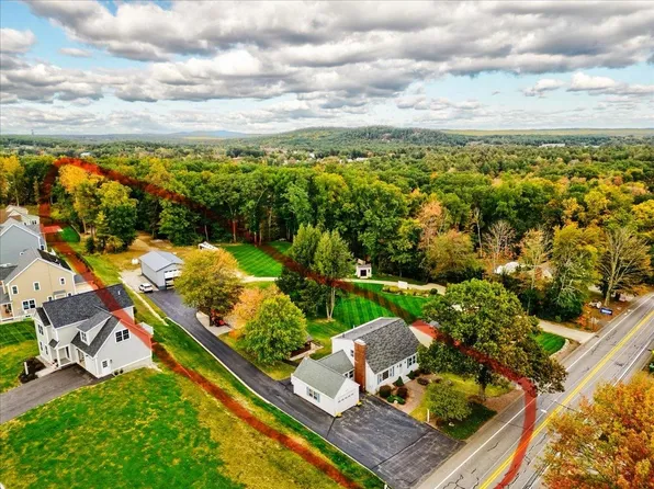 1530 Wellington Road, Manchester, NH 03104