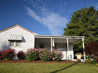 16 Maple Dr, Verona, VA 24482