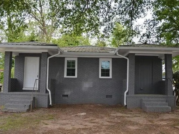 32 Haynie St, Newnan, GA 30263