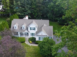 68 Mann Blvd, Halfmoon, NY 12065