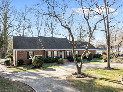 2404 Saddle Club Rd, Burlington, NC, 27215