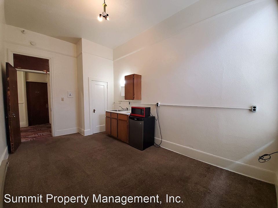 2nd image of 147 W Main St APT 201