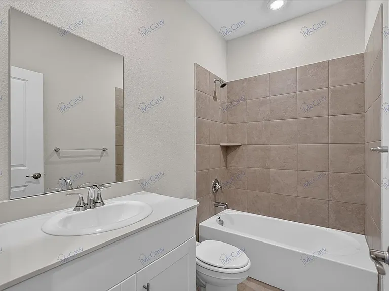 3048 Belton Dr — Photo 24