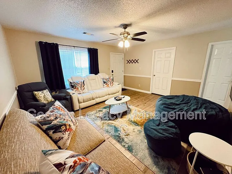 114 Creek Side Dr — Photo 21