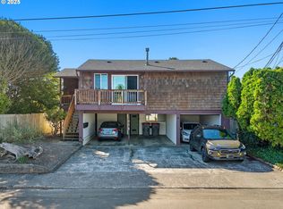 335 Avenue K, Seaside, OR