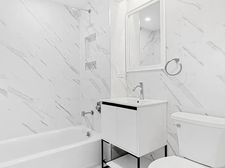 31-05 21st St #4D — Photo 5