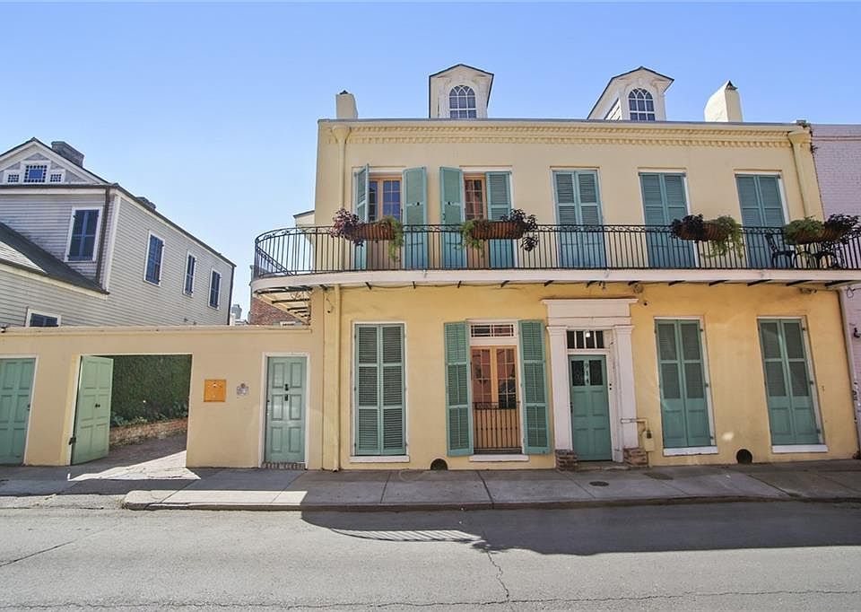 1st image of 912 Dumaine St #912