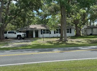 554 Blythe Island Dr, Brunswick, GA 31523