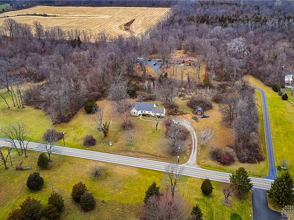 4th image of 8033 Taylorsville Rd