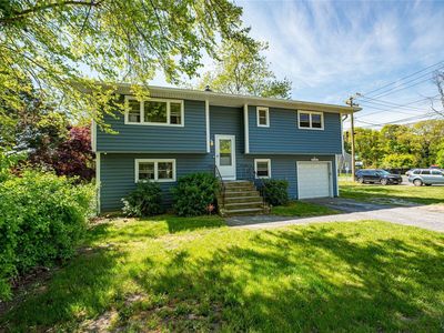 4 Francis Landau, Shirley, NY, 11967