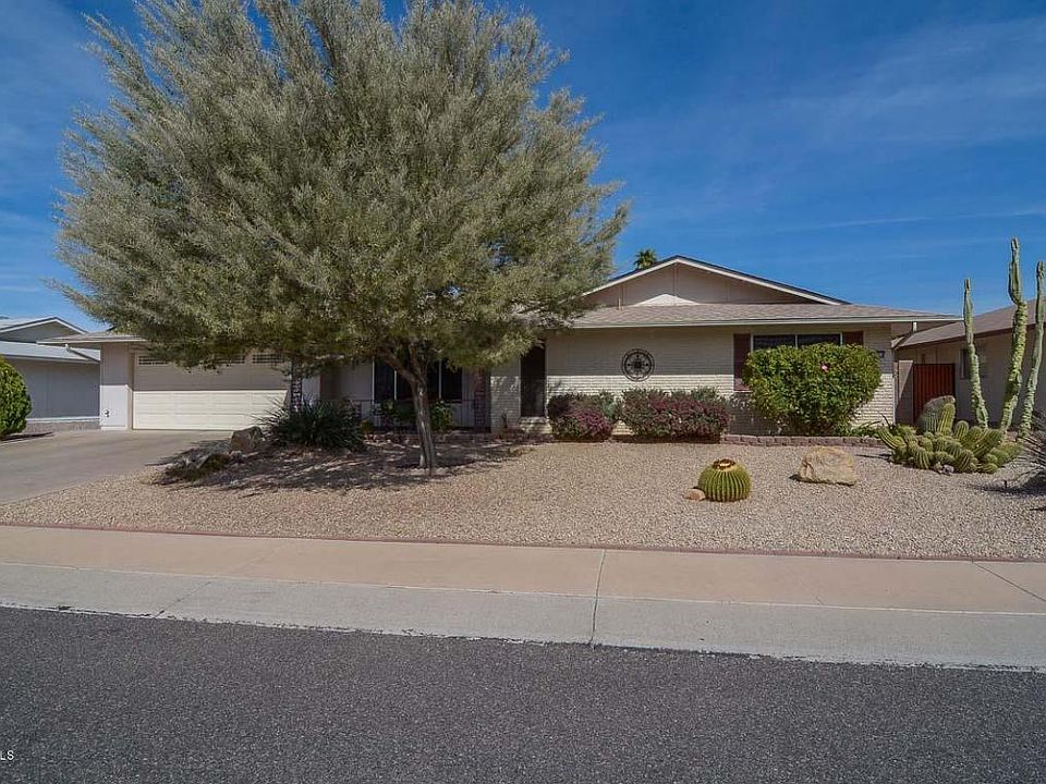 1st image of 9614 W Granada Dr