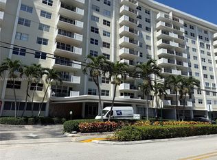 401 Golden Isles Dr APT 202, Hallandale, FL 33009