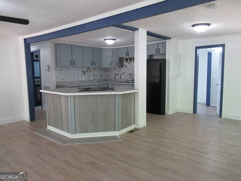 229 Fox Mountain Rd — Photo 6
