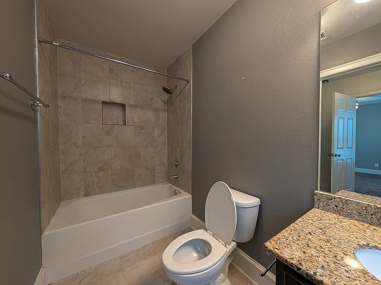 1301 Louisiana St #301 — Photo 9