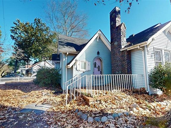 2nd image of 114 Ericsson St