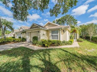 2401 Old Nantucket Ct #74, Sun City Center, FL 33573
