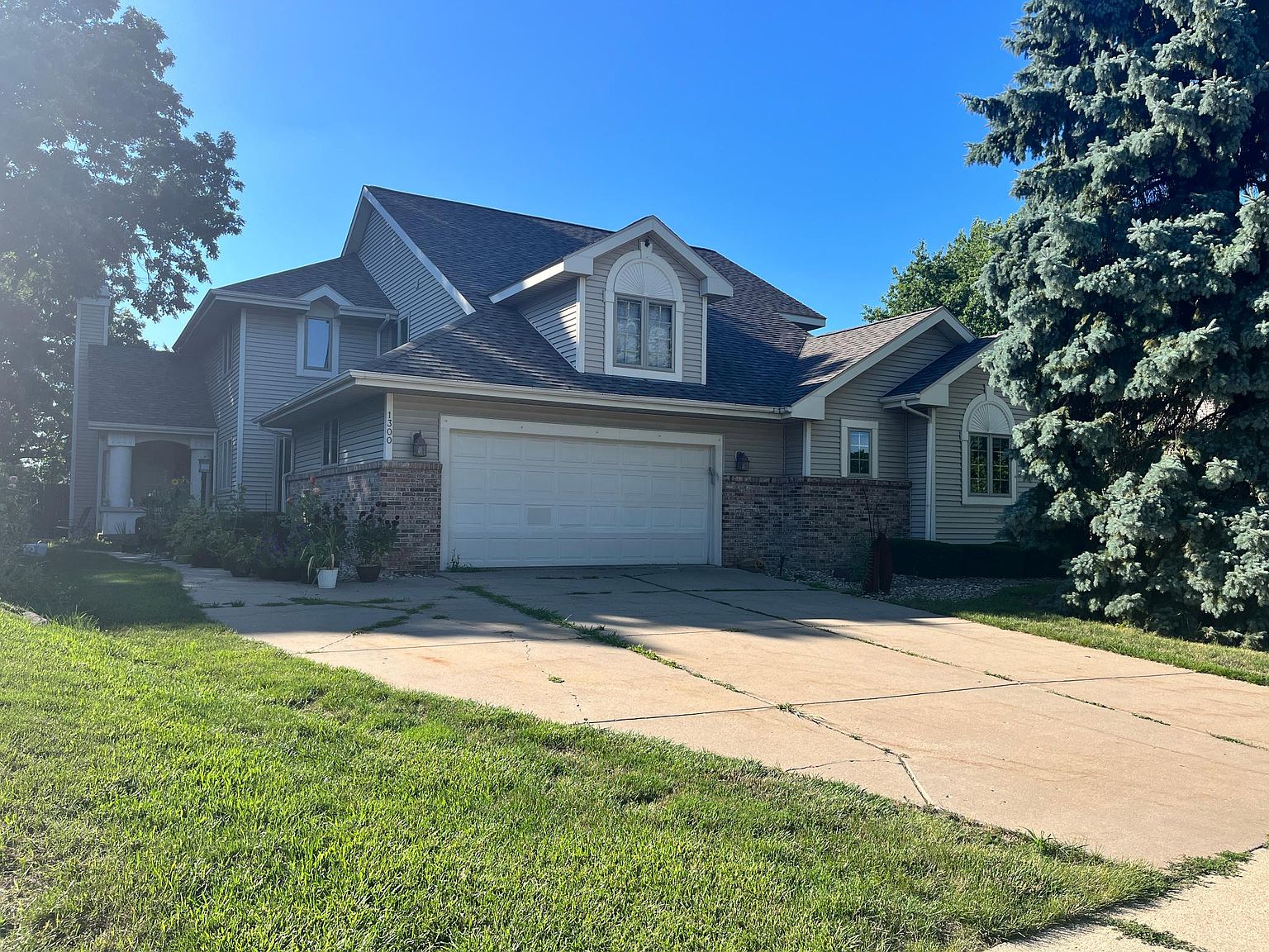 1300 N High Point Rd, Middleton, WI 53562 Zillow