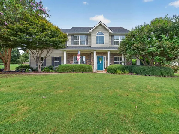 121 Collis Cir, Eatonton, GA 31024