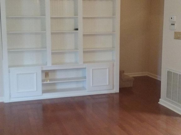 5th image of 1511 Fox Meadow Cir