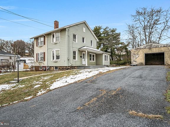 2nd image of 205 Susquehanna Ave