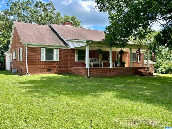 692 Cherokee Dr, Horton, AL 35980