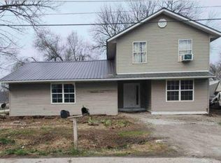 307 S Gulf St, Humansville, MO 65674
