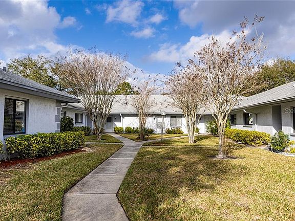 3rd image of 2705 Countryside Blvd APT 101